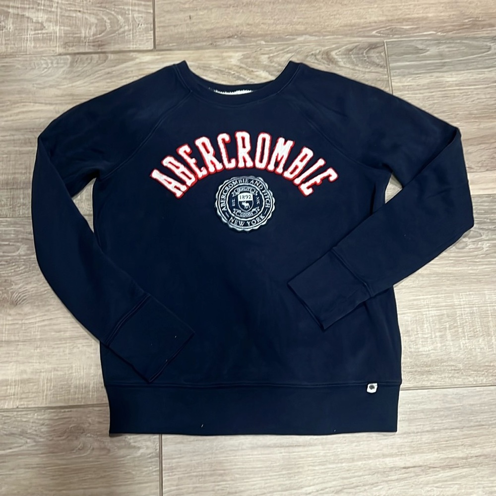 Abercrombie & Fitch Women’s Navy Sweatshirt size M